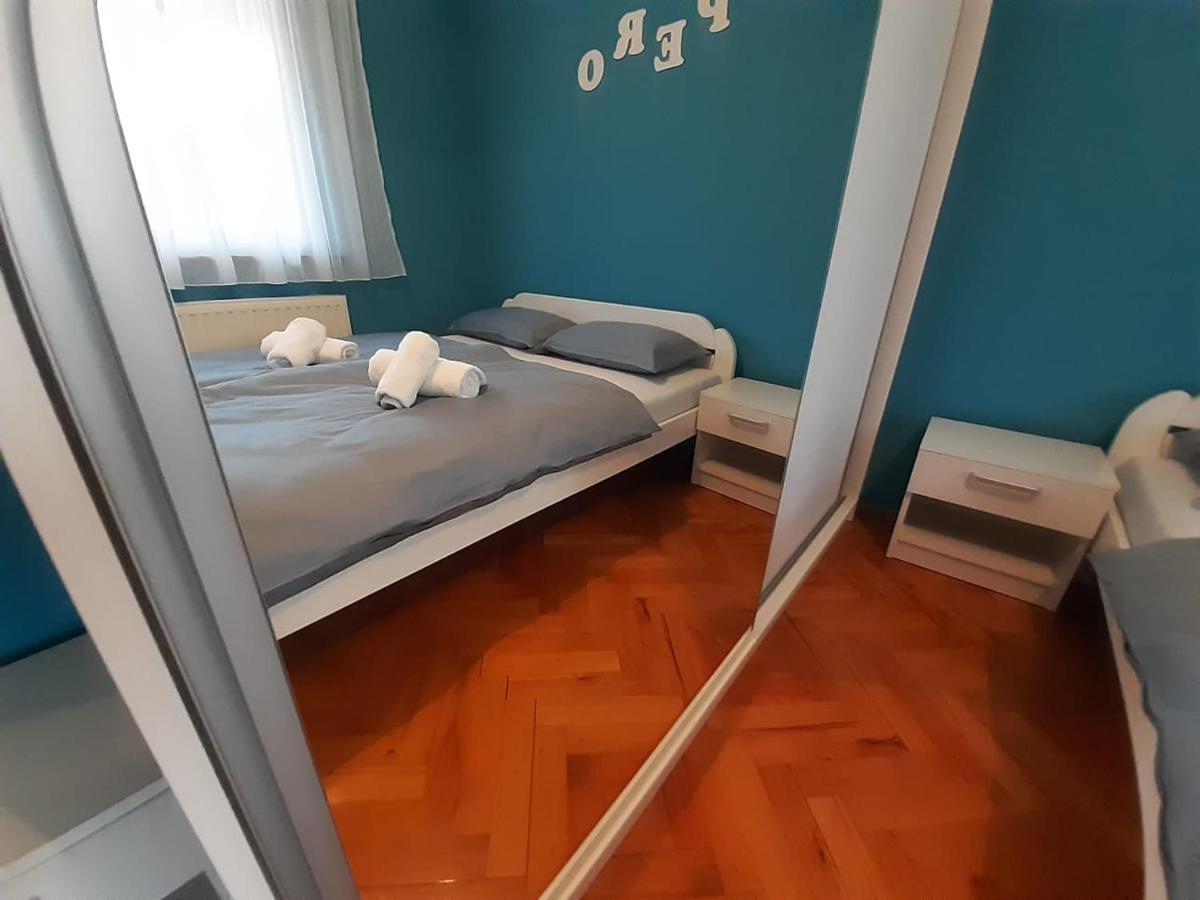 Apartment Pero Livno Exteriér fotografie